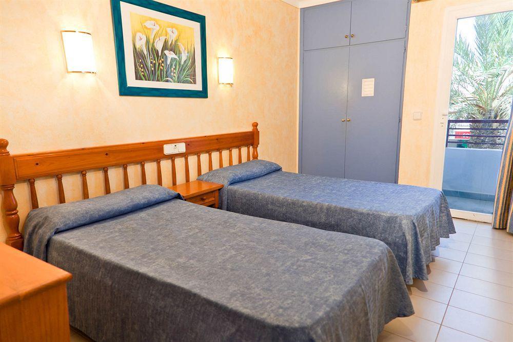 Coral Star Hotel サンアントニオアバド エクステリア 写真