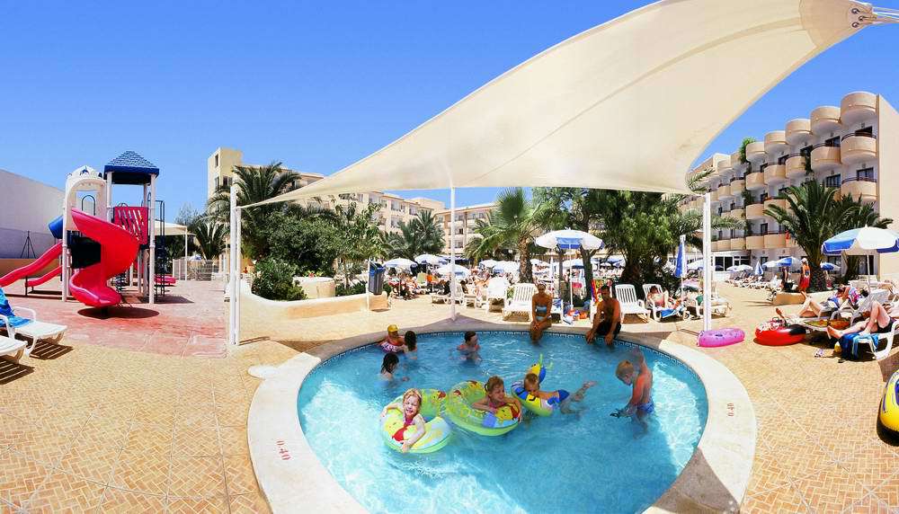 Coral Star Hotel サンアントニオアバド 設備 写真