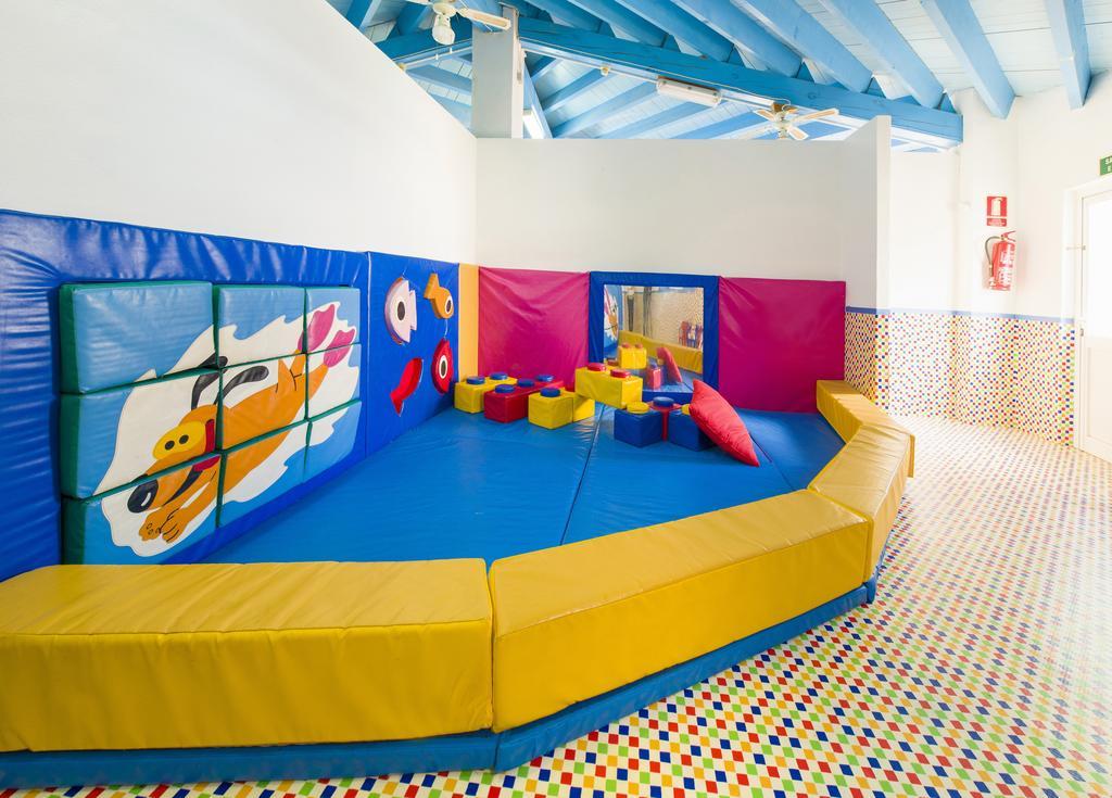 Coral Star Hotel サンアントニオアバド エクステリア 写真