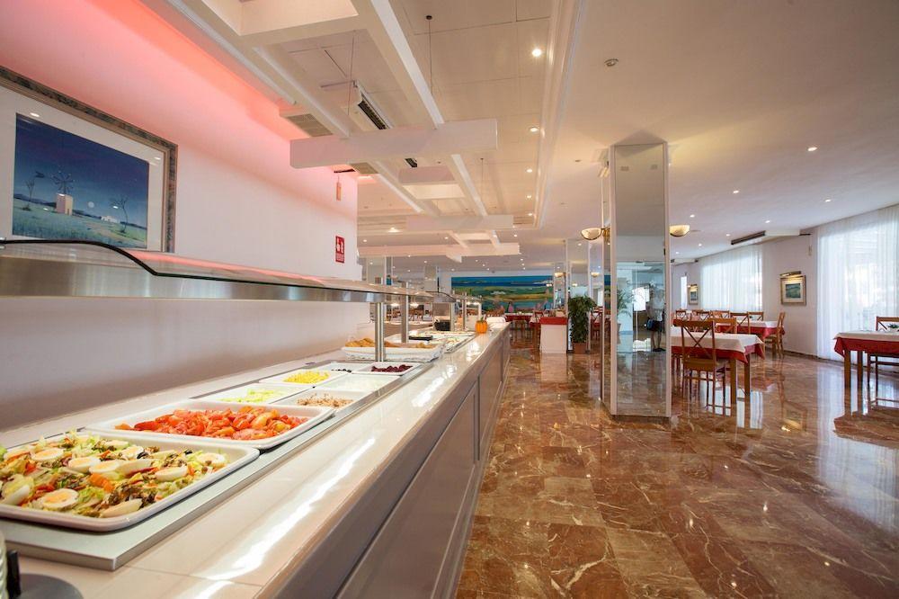 Coral Star Hotel サンアントニオアバド エクステリア 写真