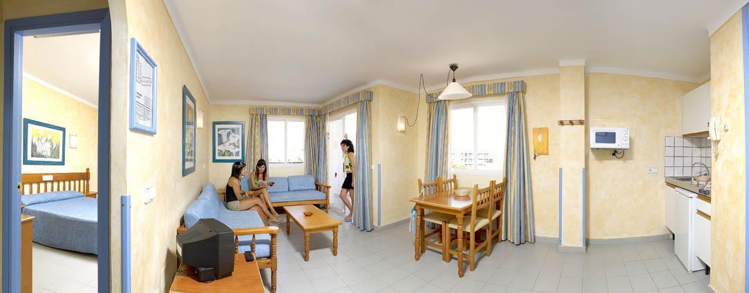 Coral Star Hotel サンアントニオアバド エクステリア 写真