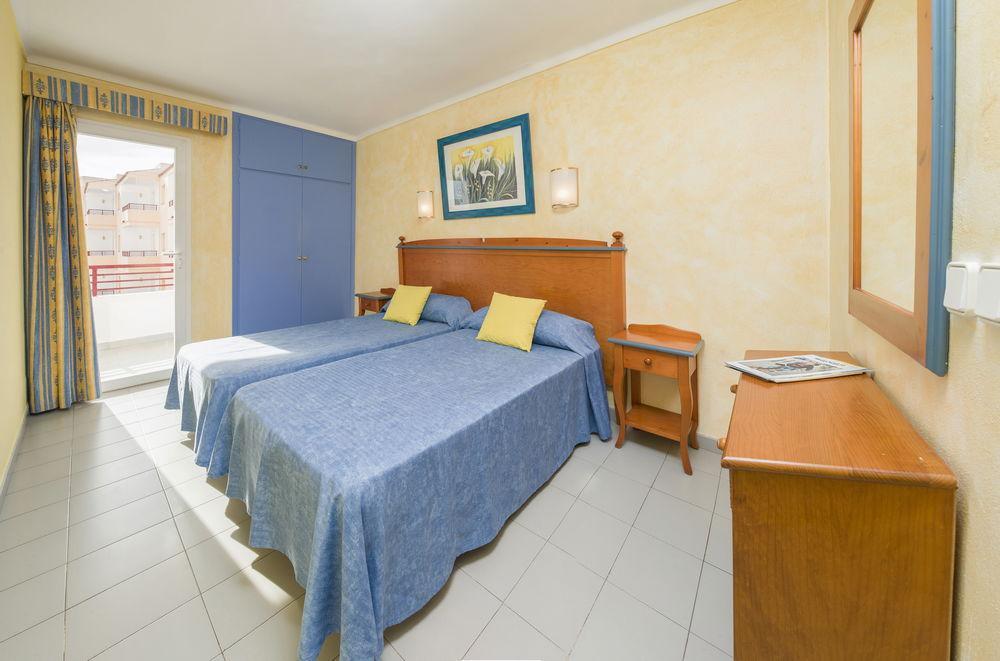 Coral Star Hotel サンアントニオアバド エクステリア 写真